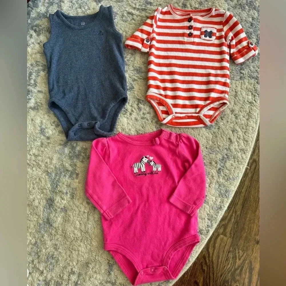 GAP baby bodysuits